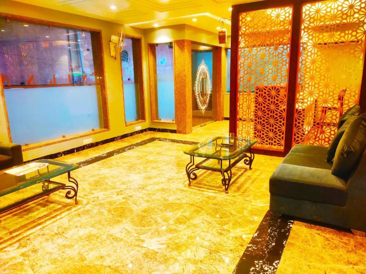 Hotel The Nilsa นิวเดลี ภายนอก รูปภาพ